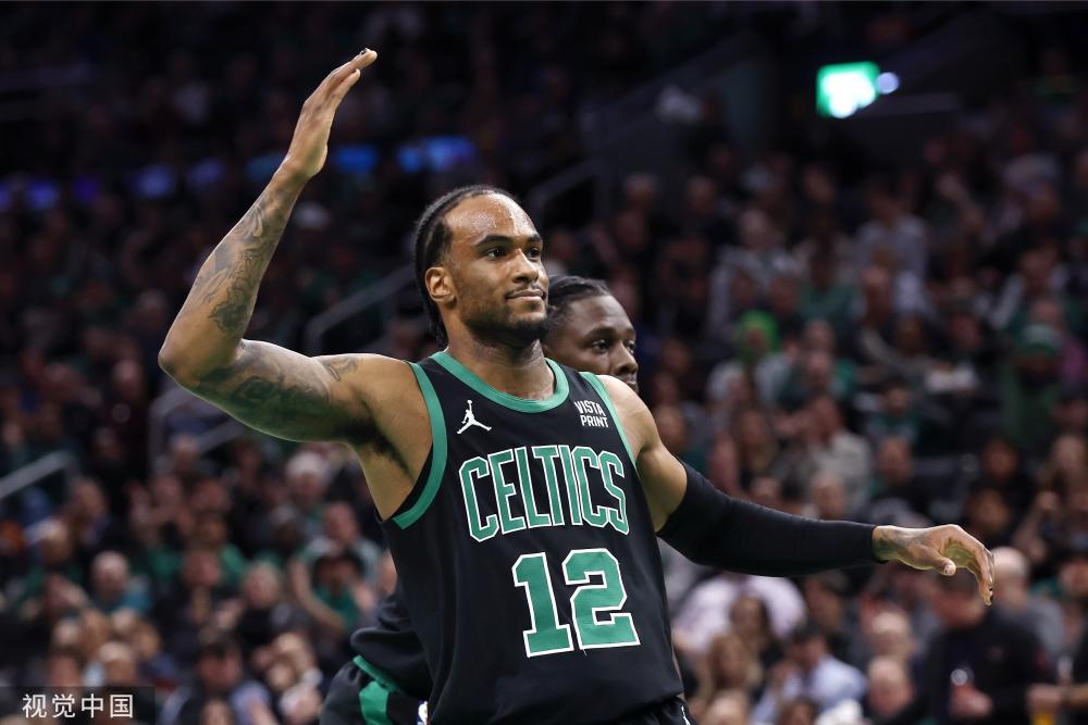 对手的后防 对手的后防