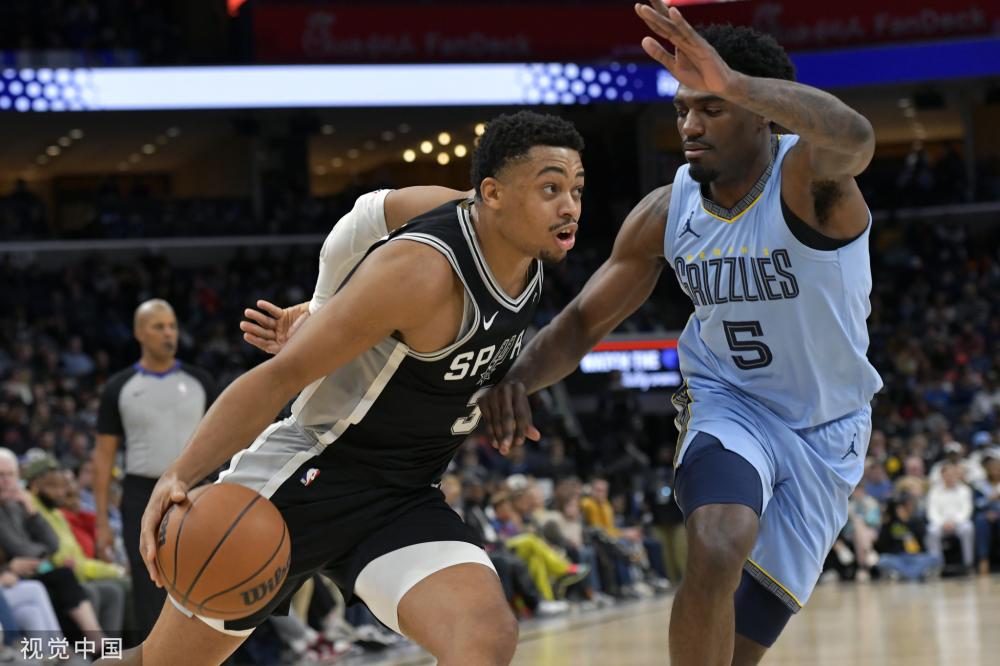 己从篮球菜 己从篮球菜