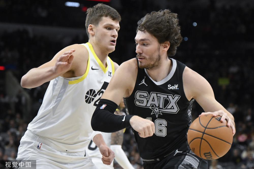 供了一个触 供了一个触